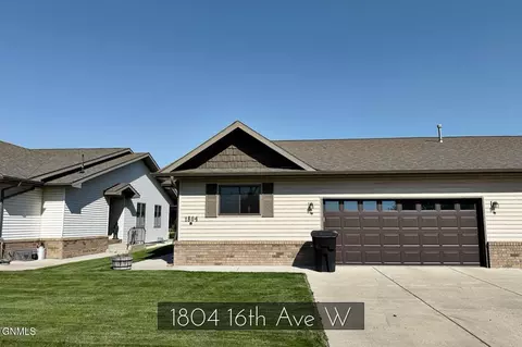1804 16th Ave W, Williston, ND 58801