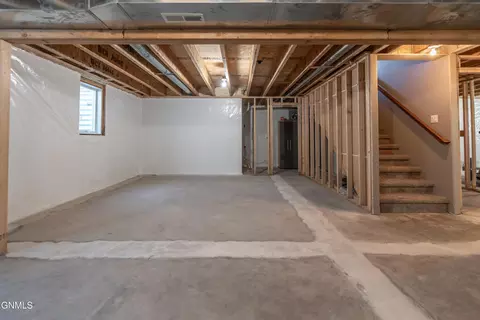 1006 Calvert Dr, Bismarck, ND 58503 photo 44