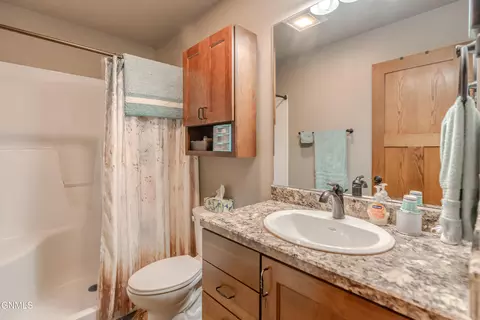 1006 Calvert Dr, Bismarck, ND 58503 photo 29