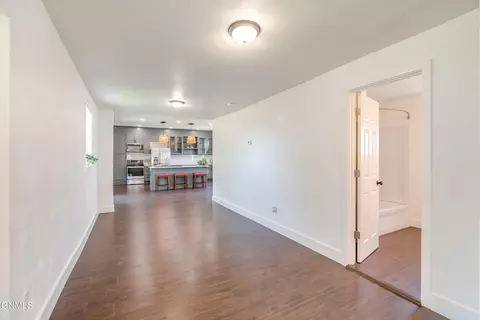 Entry Way - 607 3rd St SW, Mandan, ND 58554 photo 1 of 5