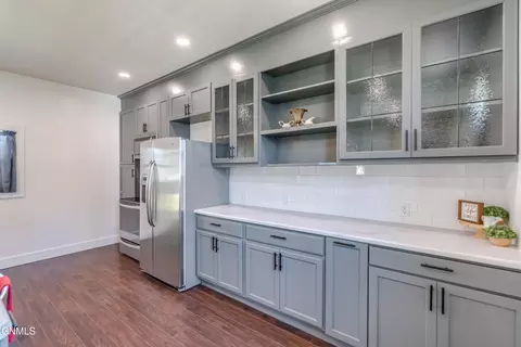 Kitchen - 607 3rd St SW, Mandan, ND 58554 photo 6 of 7
