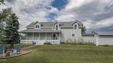 2008 28th Ave SW, Center, ND 58530