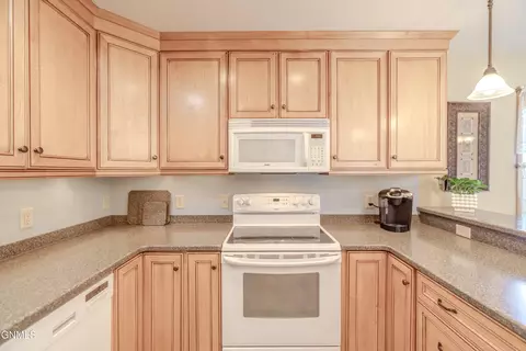 604 5th Ave NW, Mandan, ND 58554 photo 15