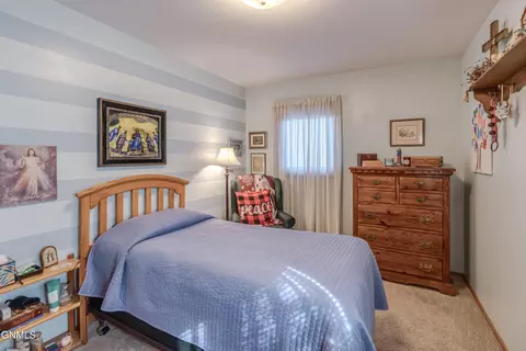 604 5th Ave NW, Mandan, ND 58554 photo 37