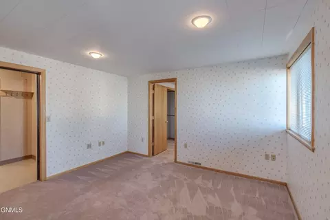 604 5th Ave NW, Mandan, ND 58554 photo 40