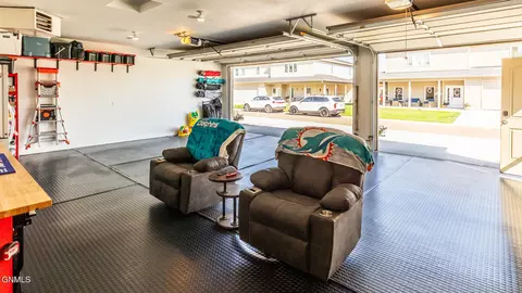 749 Compass Loop, Bismarck, ND 58504 photo 32