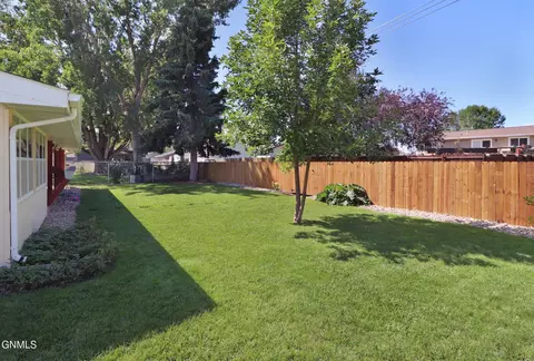 2115 2nd Ave E, Williston, ND 58801 photo 8