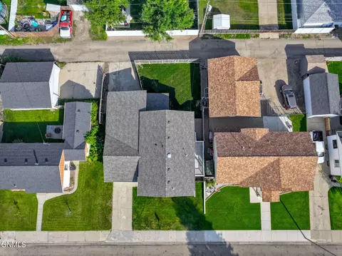 1606 10th Ave W, Williston, ND 58801 photo 5