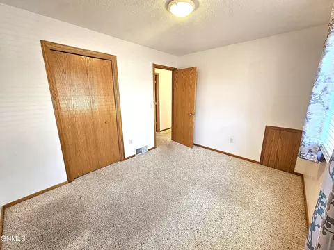 Bedroom - 67 17 St E, Dickinson, ND 58601 photo 1 of 4