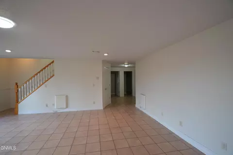 Living - 802 Division St NE, Mandan, ND 58554 photo 12 of 13
