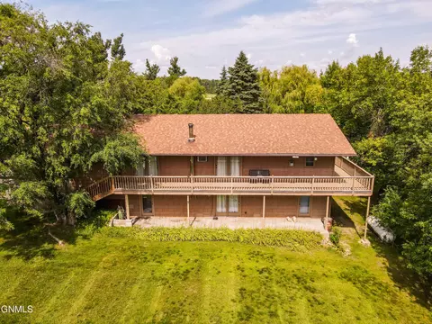 3688 117th Ave SE, Valley City, ND 58072