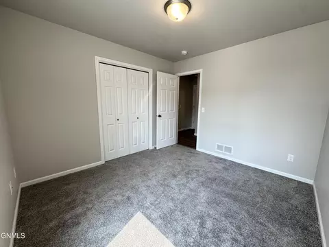 114 Kenner Loop, Bismarck, ND 58504 photo 12