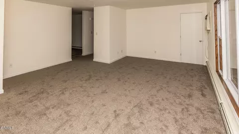 Living - 121 Interstate Ave E, Bismarck, ND 58503 photo 4 of 9