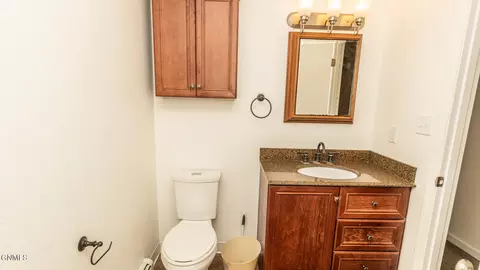 Bath - 121 Interstate Ave E, Bismarck, ND 58503 photo 1 of 7