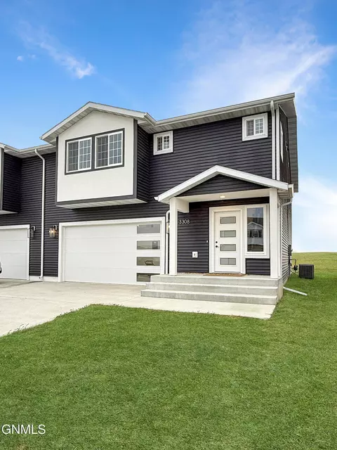 3308 23rd Ave NW, Minot, ND 58703