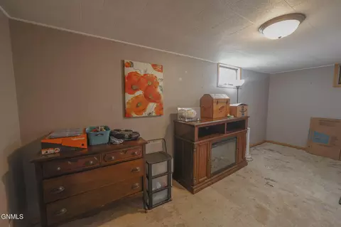Bedroom - 505 12th Ave W, Williston, ND 58801 photo 2 of 2
