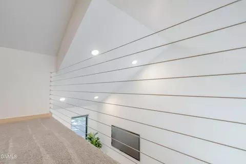 217 Avenue D E, Bismarck, ND 58501 photo 12