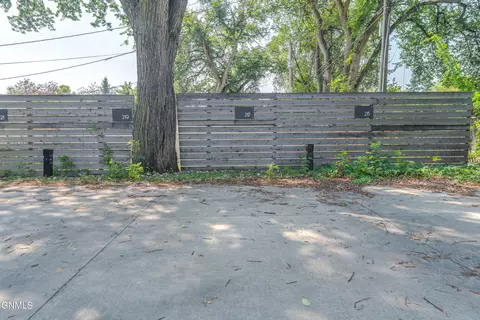 217 Avenue D E, Bismarck, ND 58501 photo 15
