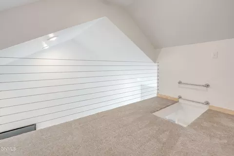 217 Avenue D E, Bismarck, ND 58501 photo 24