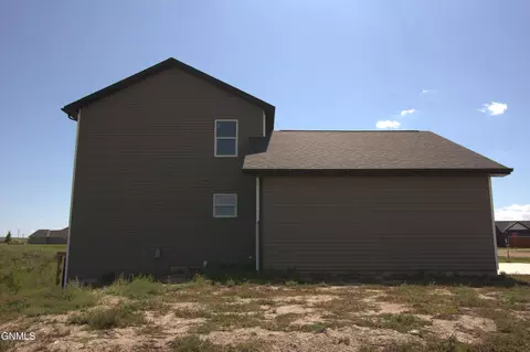 5990 Maple Ln, Williston, ND 58801 photo 40