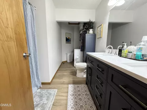 1522 Cimarron Dr, Bismarck, ND 58503 photo 43