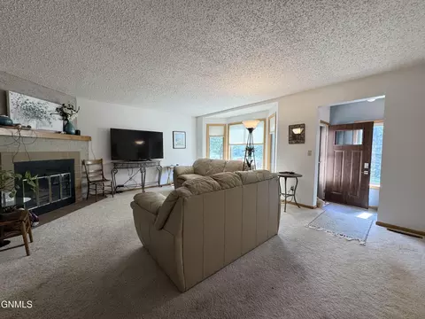 1522 Cimarron Dr, Bismarck, ND 58503 photo 20