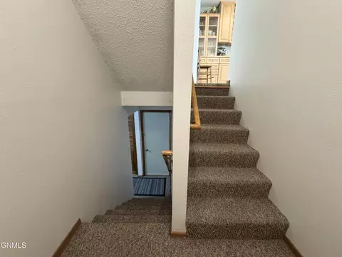 1522 Cimarron Dr, Bismarck, ND 58503 photo 54