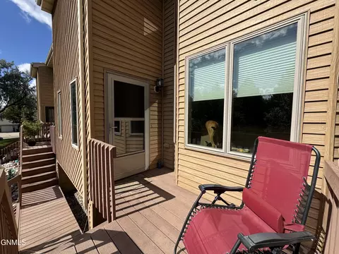 1522 Cimarron Dr, Bismarck, ND 58503 photo 13