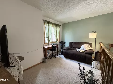 1522 Cimarron Dr, Bismarck, ND 58503 photo 7