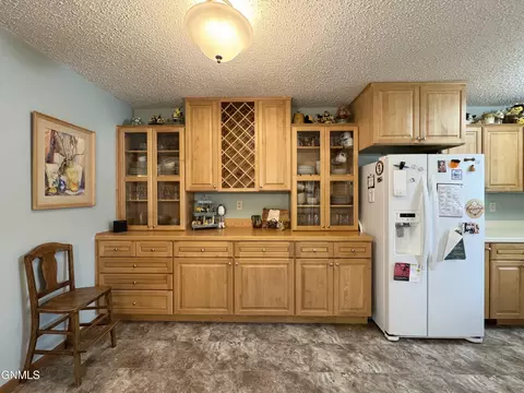 1522 Cimarron Dr, Bismarck, ND 58503 photo 26