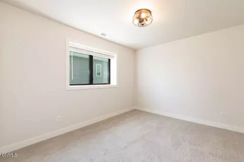5411 Titanium Dr, Bismarck, ND 58503 photo 18