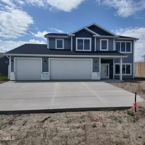 508 Mehrer Dr, Bismarck, ND 58504