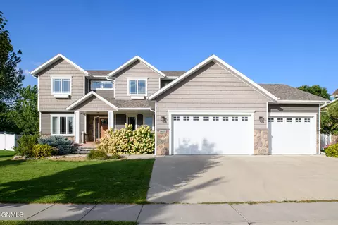 1405 Eagle Crest Loop, Bismarck, ND 58503