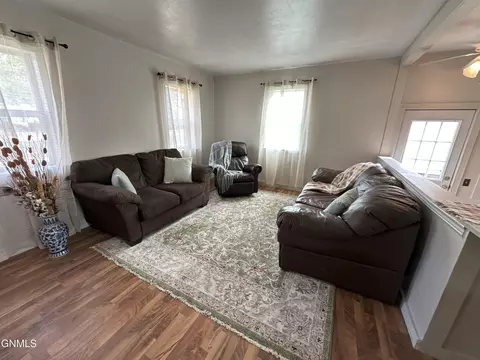 119 4th Ave E, Ray, ND 58849 photo 5