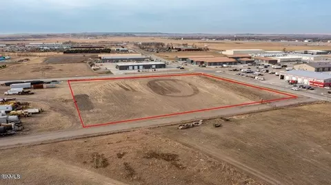 3102 Morrison Ave, Bismarck, ND 58504