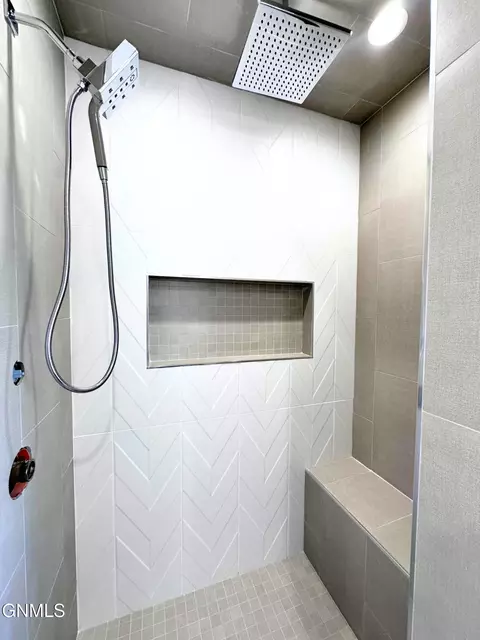 Bath - 5062 Arrowhead Pl, Williston, ND 58801 photo 4 of 10