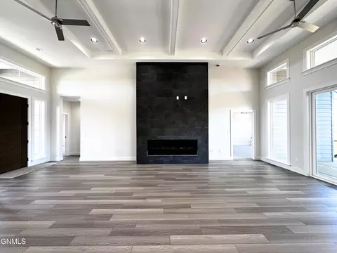 Living - 5062 Arrowhead Pl, Williston, ND 58801 photo 1 of 8
