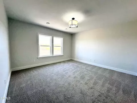 Bedroom - 5062 Arrowhead Pl, Williston, ND 58801 photo 9 of 10