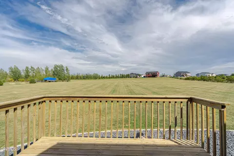 Exterior - 6923 Derek Dr, Bismarck, ND 58504 photo 22 of 27