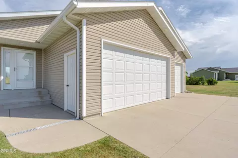 Other - 6923 Derek Dr, Bismarck, ND 58504 photo 32 of 35