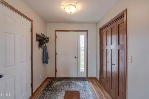 Entry Way - 6923 Derek Dr, Bismarck, ND 58504 photo 5 of 6