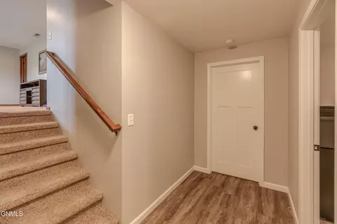 Entry Way - 6923 Derek Dr, Bismarck, ND 58504 photo 3 of 6