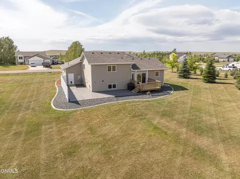 Other - 6923 Derek Dr, Bismarck, ND 58504 photo 34 of 35