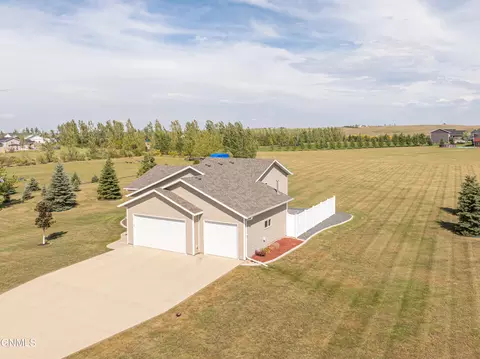 Other - 6923 Derek Dr, Bismarck, ND 58504 photo 1 of 35