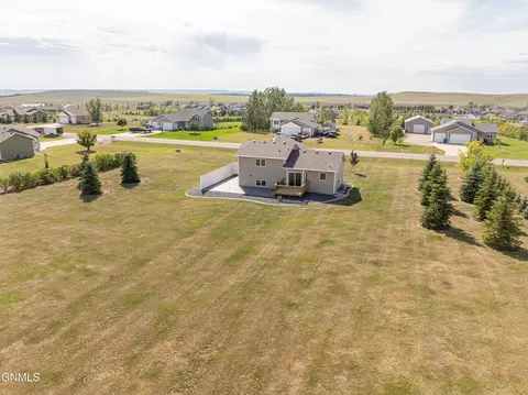 View/Area - 6923 Derek Dr, Bismarck, ND 58504 photo 21 of 21