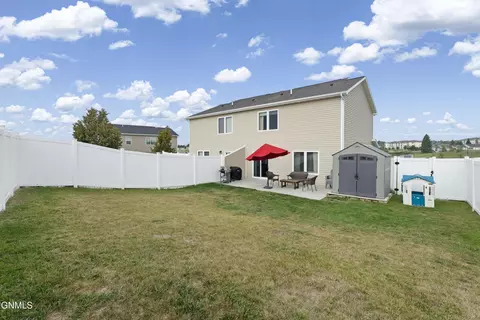 4011 Normandy St, Bismarck, ND 58503 photo 18