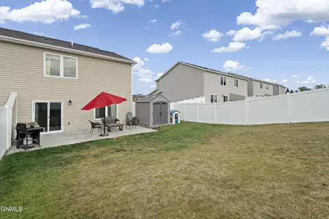 4011 Normandy St, Bismarck, ND 58503 photo 17