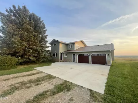 30 Ator Rd # A, Antelope, MT 59211