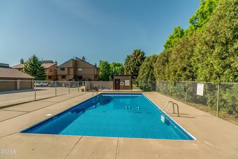 2865 Warwick Loop, Bismarck, ND 58504 photo 56