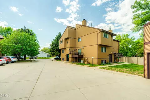 2865 Warwick Loop, Bismarck, ND 58504 photo 53